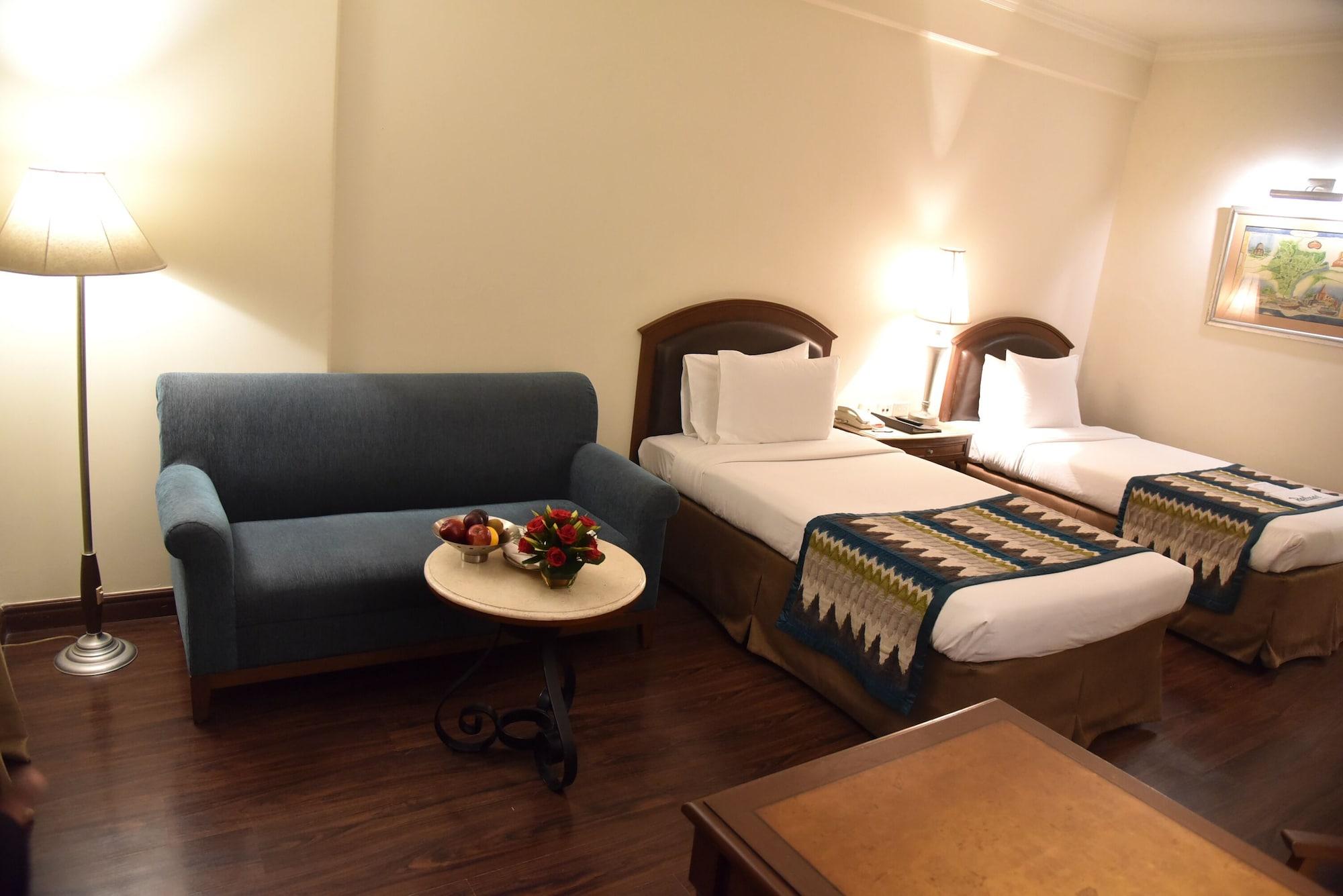 Radisson Hotel Waranasi Zewnętrze zdjęcie