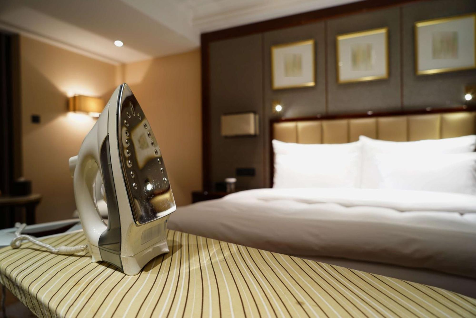 Radisson Hotel Waranasi Zewnętrze zdjęcie