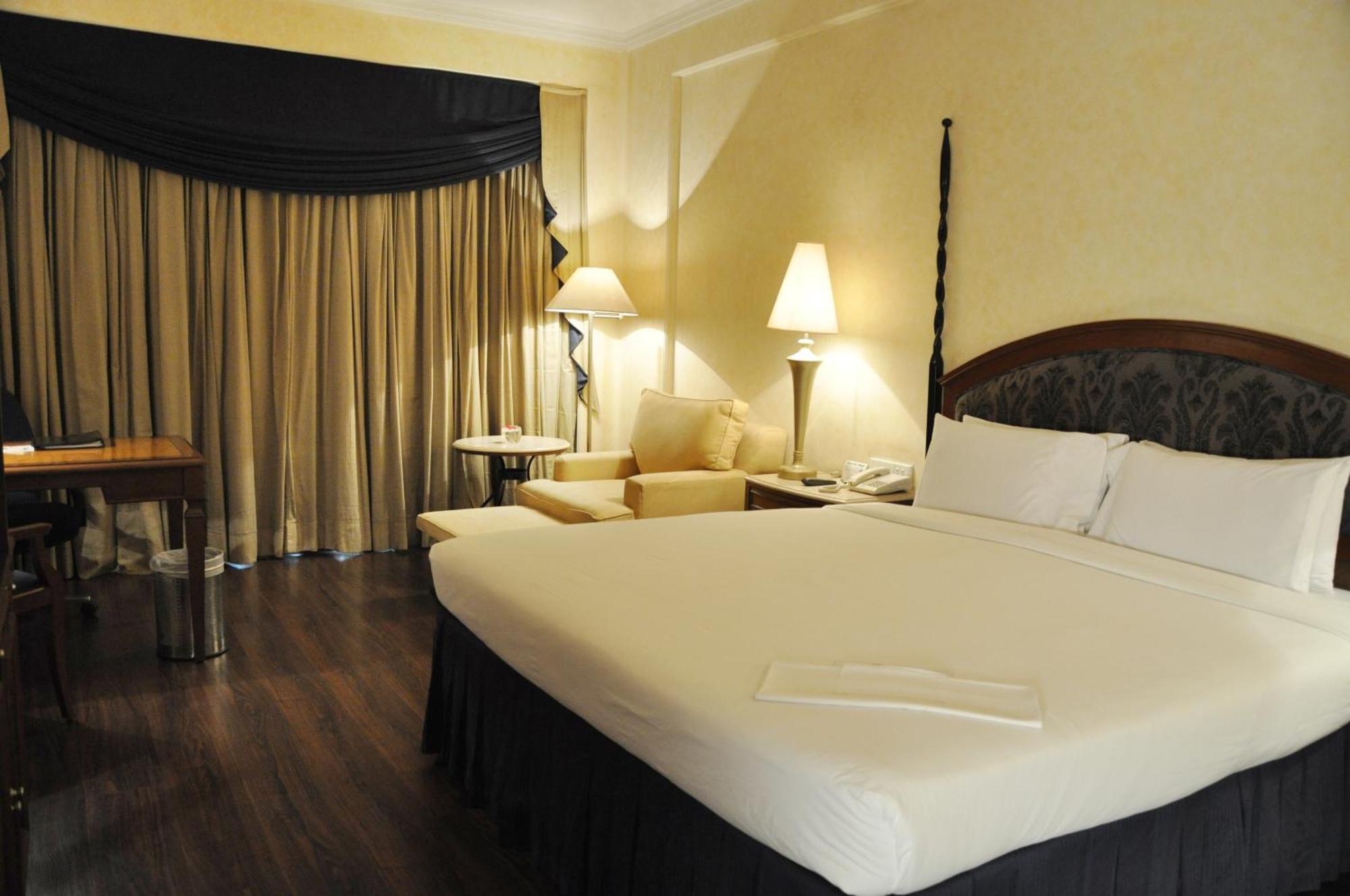 Radisson Hotel Waranasi Pokój zdjęcie